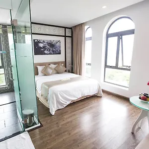 flora-hotel-residence.hotelsofhoian.com/