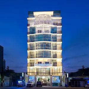 romeliess-hotel.hotelsvungtau.com/